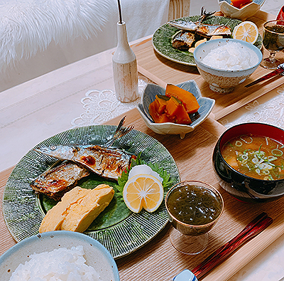 織部しのぎリム皿 盛り付け例